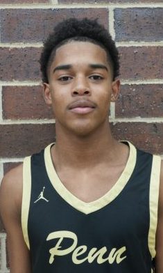 Headshot of Mi'Kell Burton