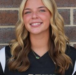 Headshot of Kennedy Lundquist.