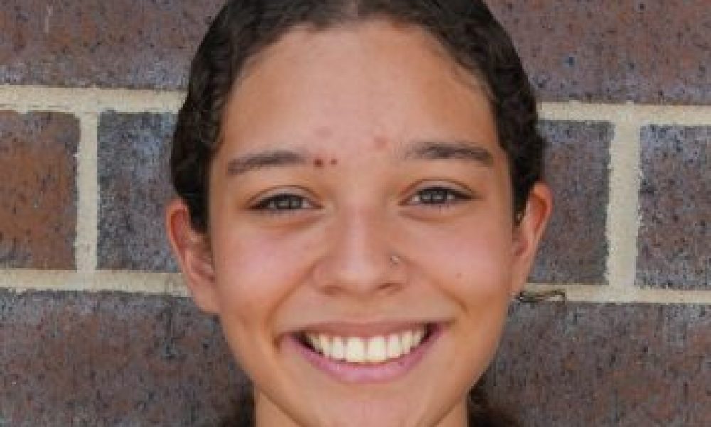 Jade Santos-Barrera headshot
