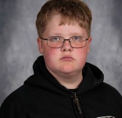 Headshot of Greyson VanSandt